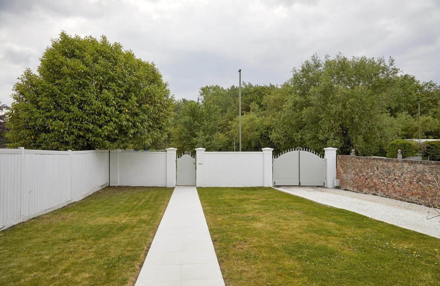 Willow House, Georgian Property In Shepperton Exterior foto