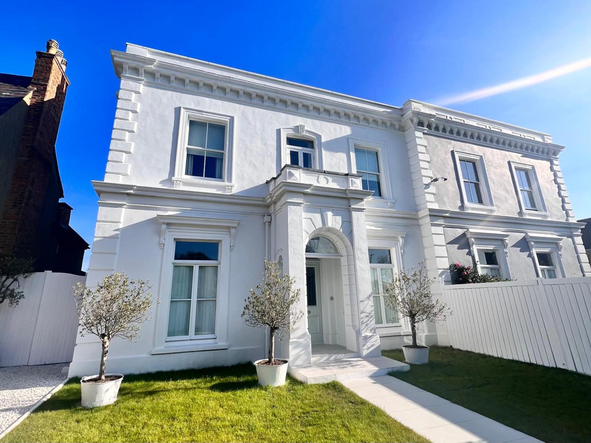 Willow House, Georgian Property In Shepperton Exterior foto